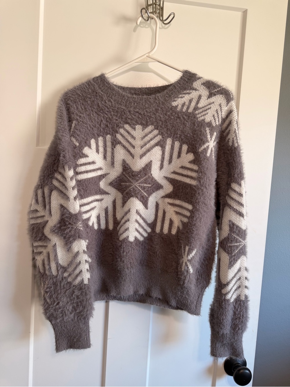 SHEIN Women's Gray Snowflake Fuzzy Sweater